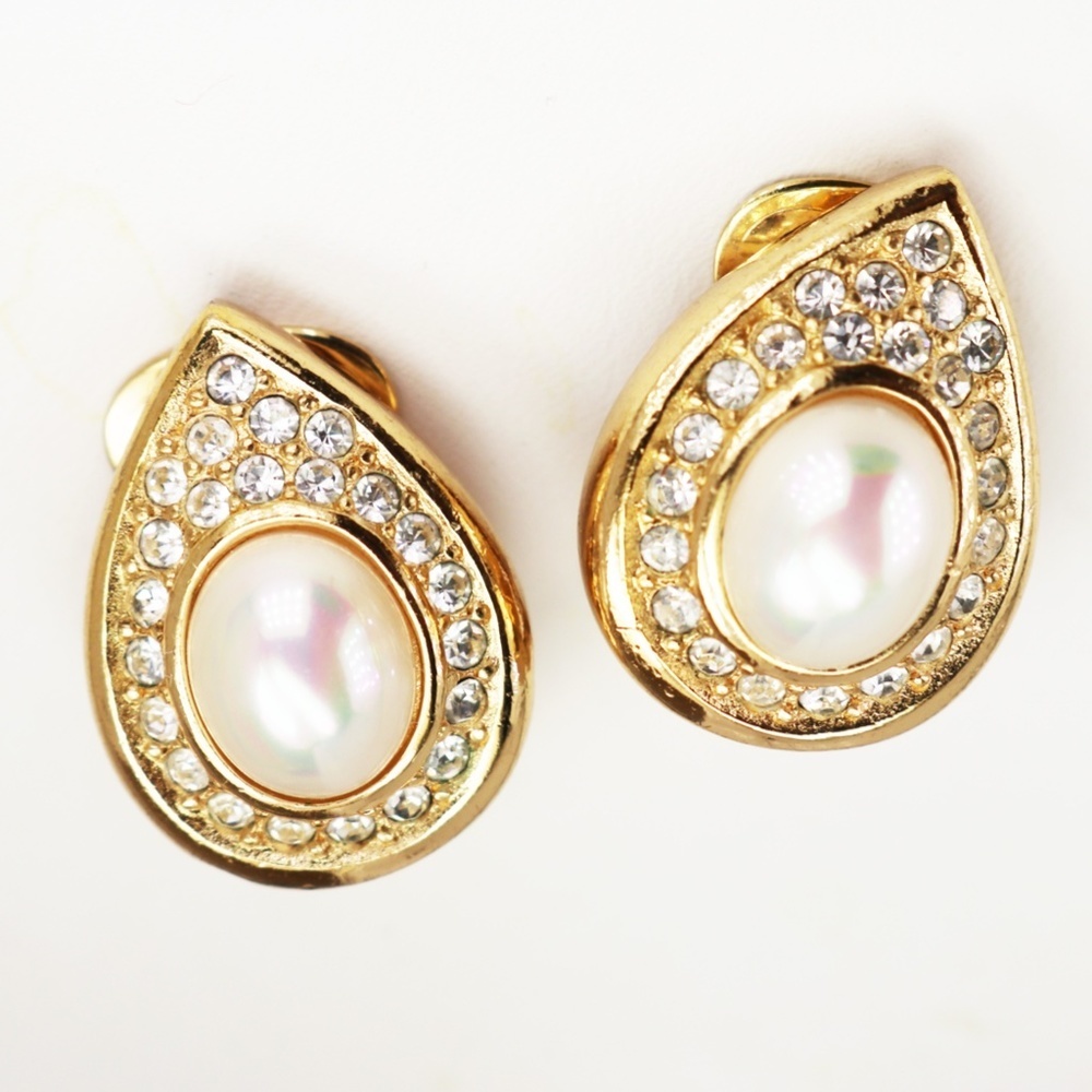 ⚜️ Vintage Christian Dior Crystal & Pearl Earrings - Picture 6 of 16